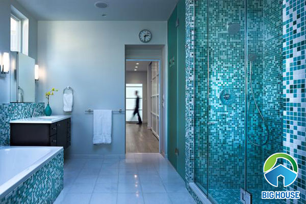 Gạch mosaic màu xanh ngọc ốp trang trí tường nhà tắm, nhà vệ sinh. gạch ốp nhà tắm màu xanh 13